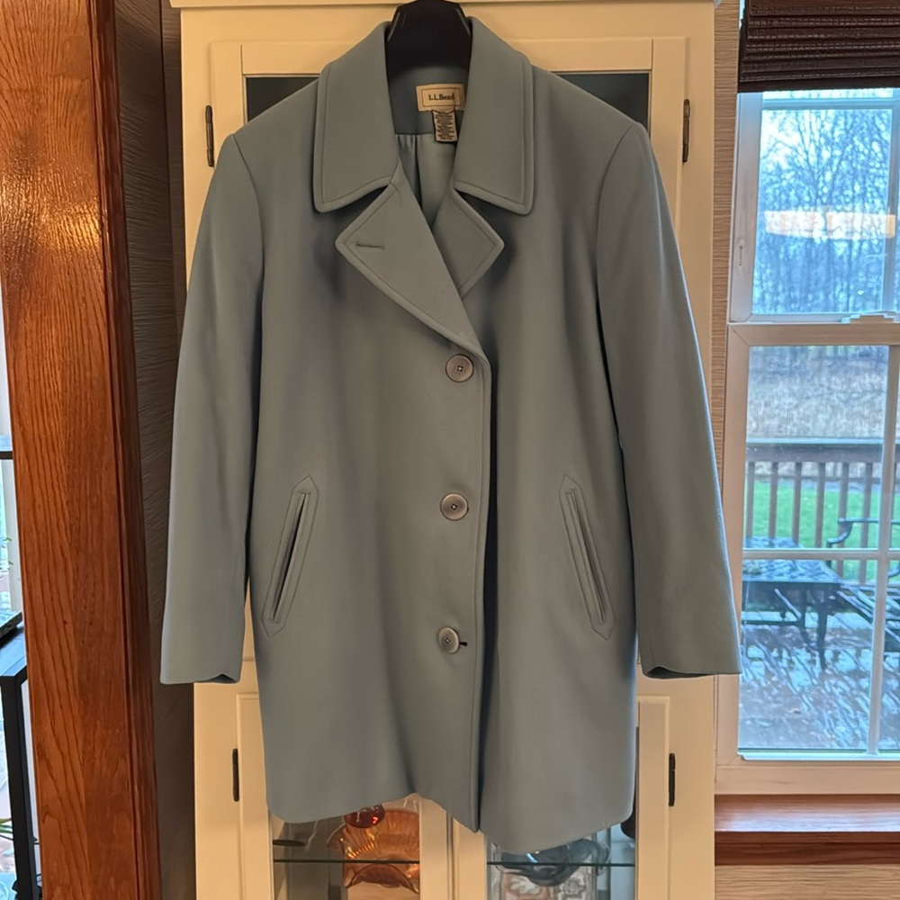 Beautiful, LLBean powder blue, wool/cashmere, peacoat